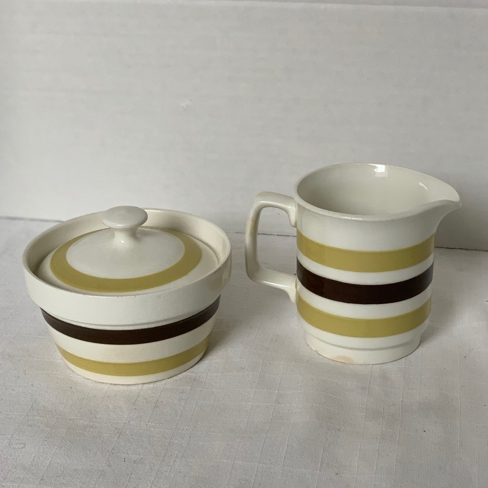 CARRIGALINE |  Striped Cream and Sugar Set. Made in Ireland